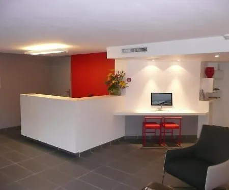 Princes De Catalogne Hotel