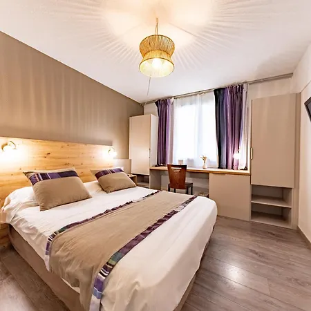 Princes De Catalogne Hotel 3*