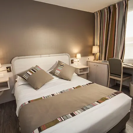 Otel Princes De Catalogne 3*