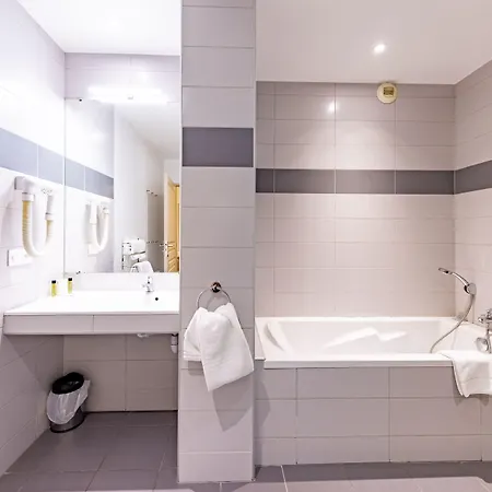 Otel Princes De Catalogne