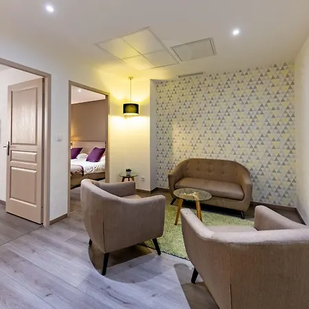 Princes De Catalogne Hotel 3*